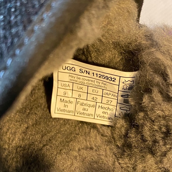 UGG Men’s New Black Ascot Corduroy II Driver (Men) US Size 9 - Picture 10 of 10